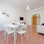 Ampio Con Ottimi Collegamenti Per Roma & Aeroporto