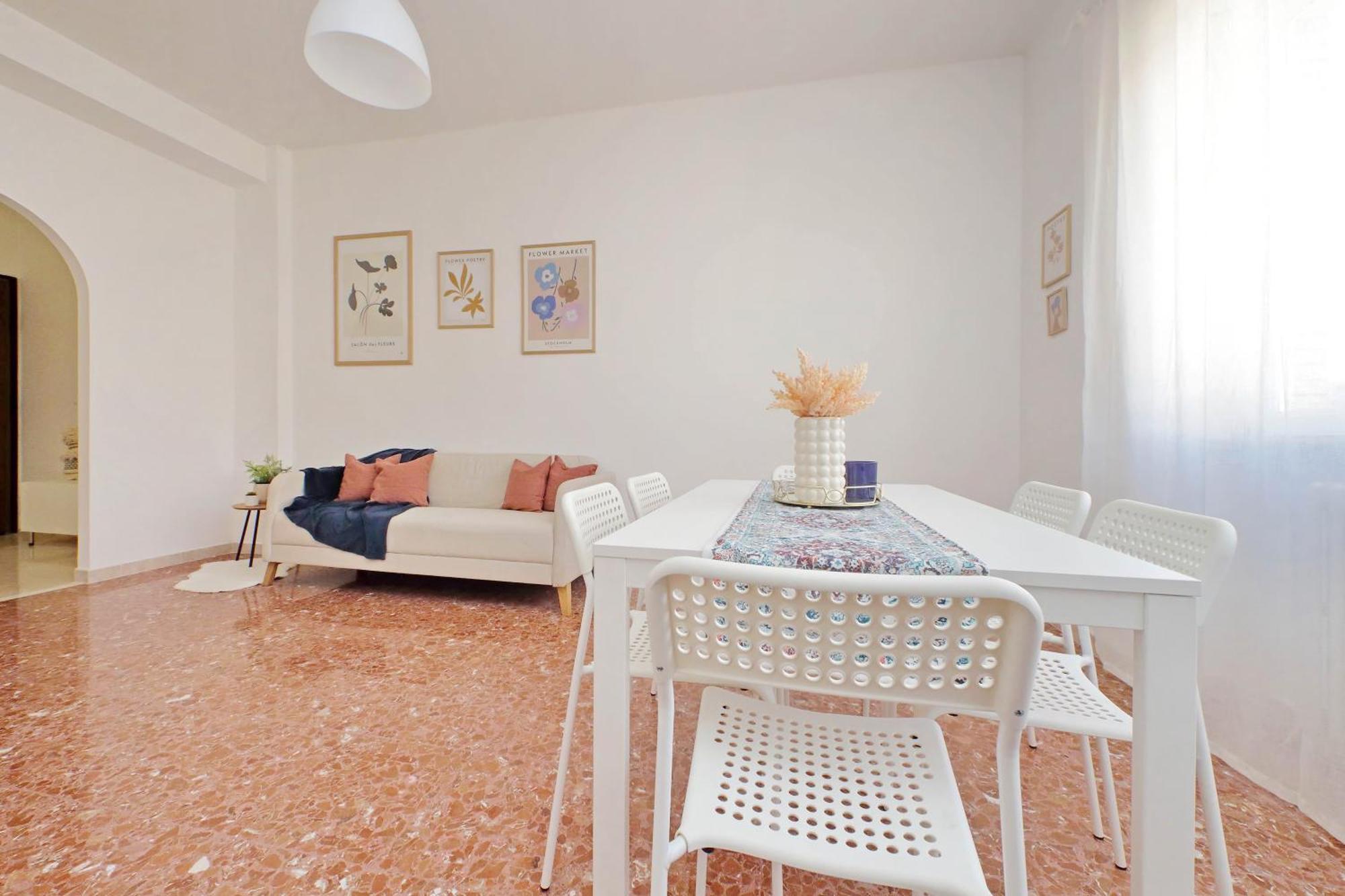 Appartamento Ampio Con Ottimi Collegamenti Per Roma & Aeroporto *