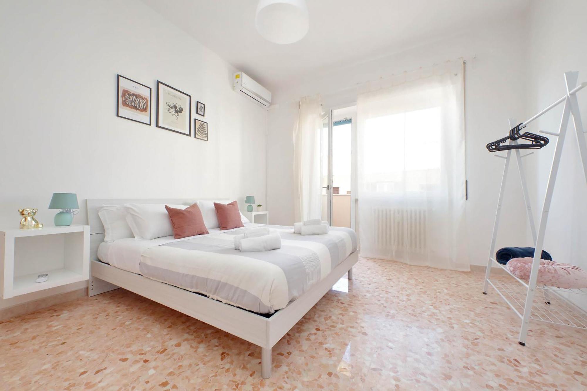 Appartamento Ampio Con Ottimi Collegamenti Per Roma & Aeroporto